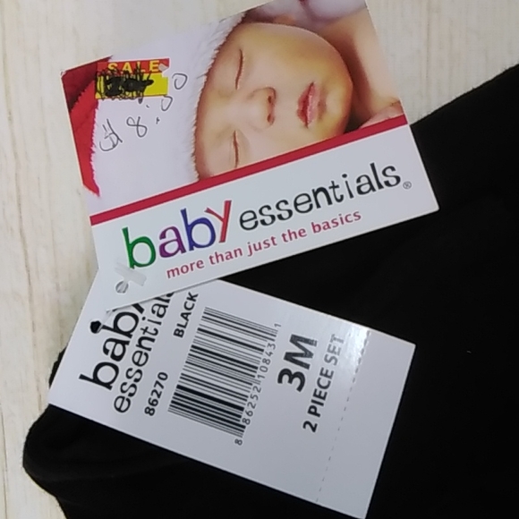 NWT Baby Essentials Little Princess Onesie 5196Y - Picture 4 of 5